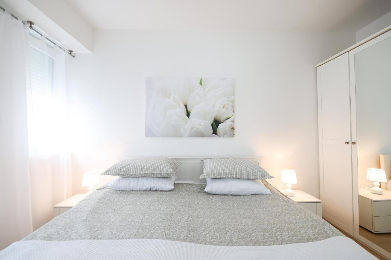 Cozy Niko Apartment - Private Parking And Balcony Zara Esterno foto